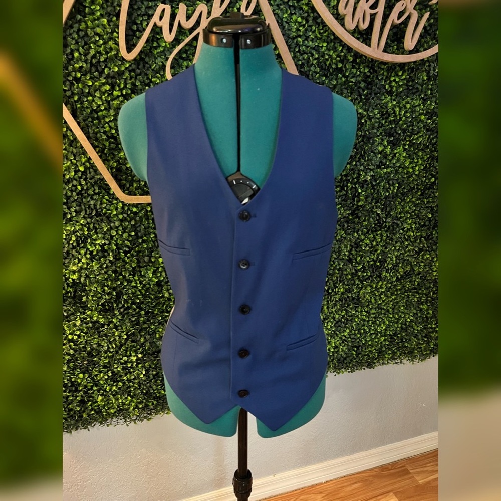 Noak super skinny suit vest in blue 36R